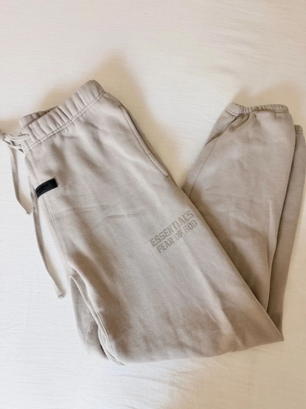 Fear of God Essentials vintage Fleece Sweatpant jogger Mens Medium in ‘Seal’ - Picture 2 of 7